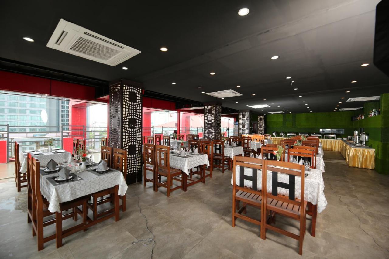 H Plus Hotel Yangon Luaran gambar